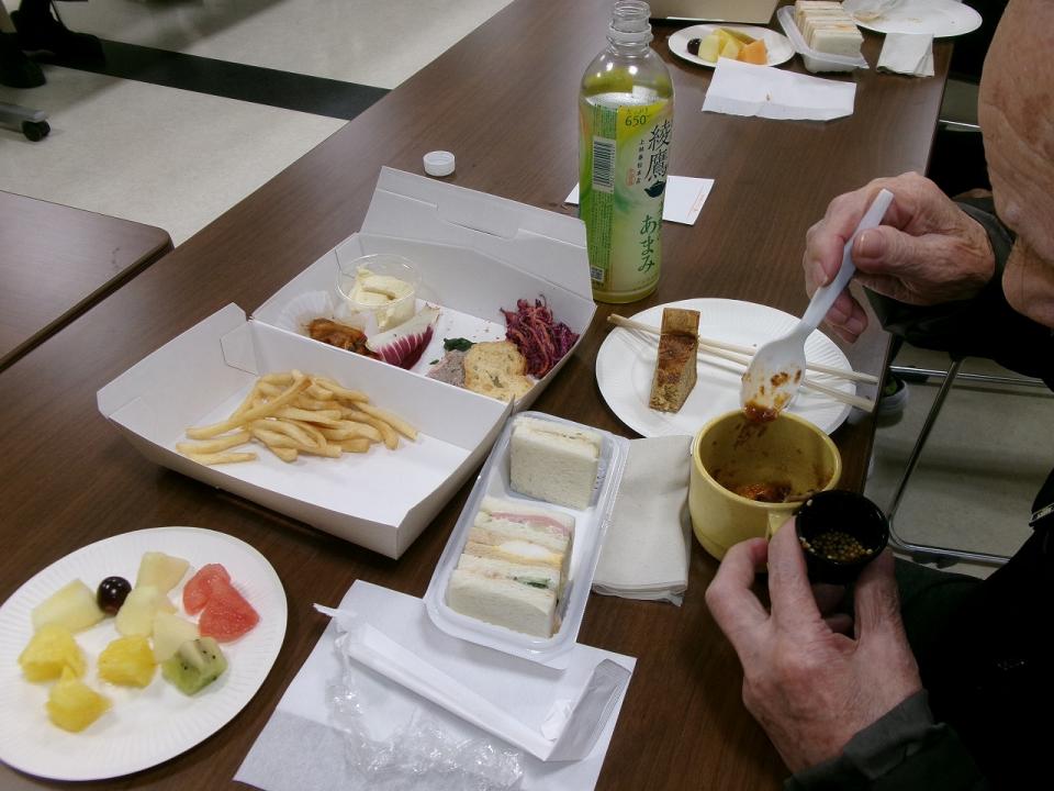 テイクアウト昼食会（ひきふね）